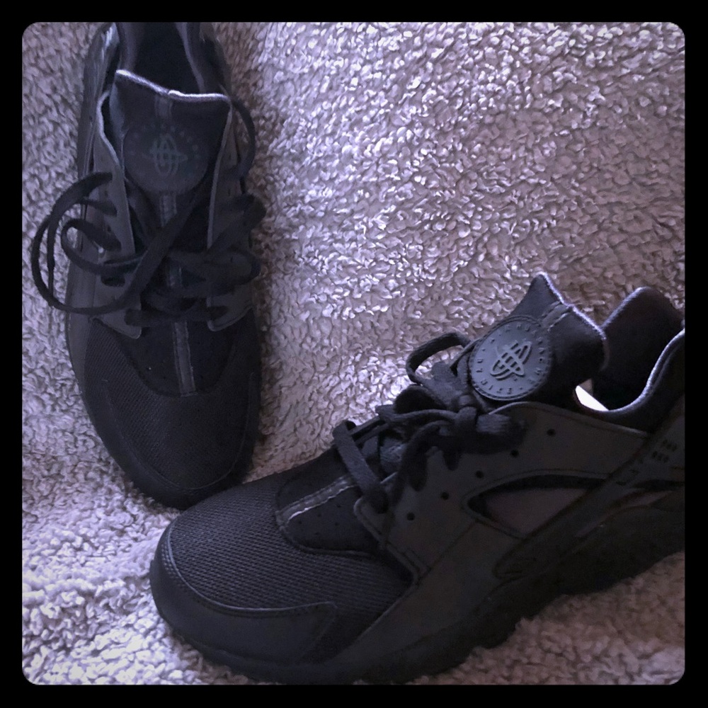 Nike Air Reflective Huarache Sneakers